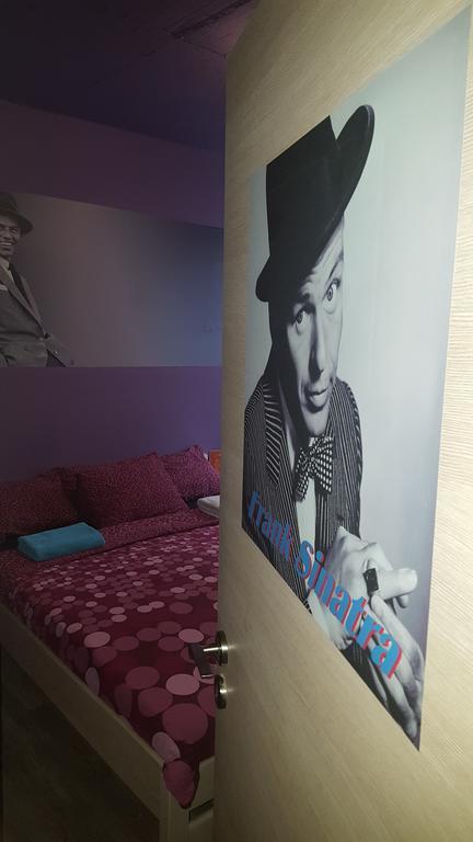 My Way Hostel Zagreb Buitenkant foto